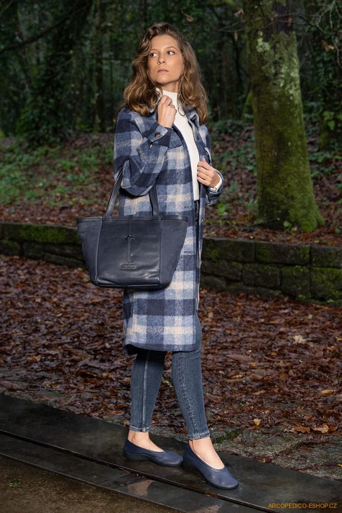 ARCOPEDICO 4596 J67 GAUJA NAVY